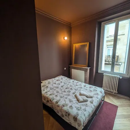 Haussmannien Centre Apartment Bordeaux